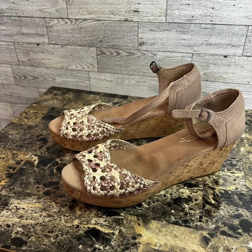 TOMS Platform Wedge Tan Stucco‎ Suede Woven Open Toe Cork Sandals Womens US 8